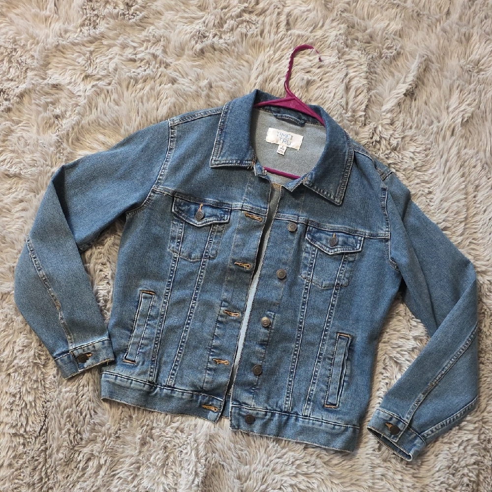 Time and Tru Light Blue Denim Jacket